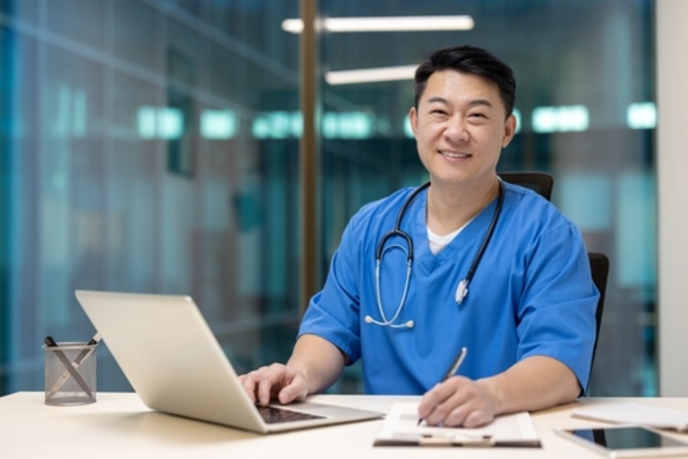 A doctor consultation about male hormone replacement therapy